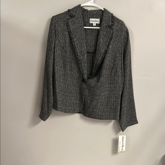 Danny & Nicole Gray Blazer Classic Tailored Style - Picture 1 of 5